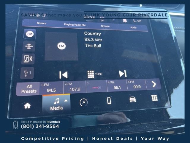 Used 2023 Jeep Grand Cherokee Altitude image 19