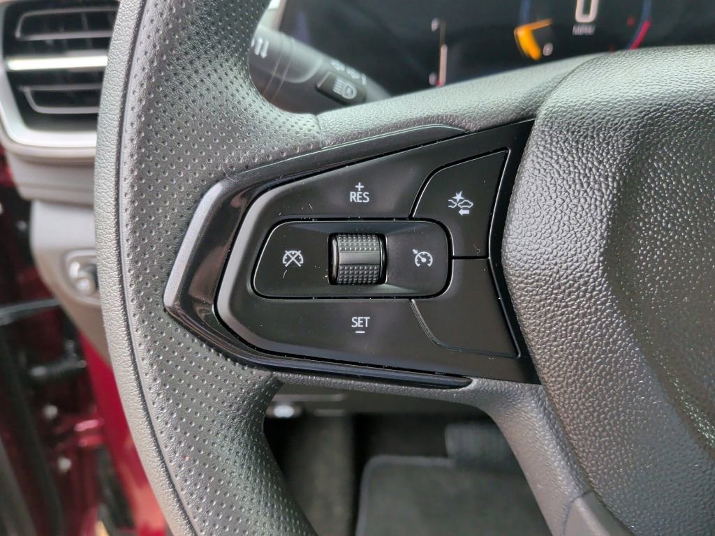 Used 2024 Chevrolet TrailBlazer LS w/ LS Convenience Package image 17