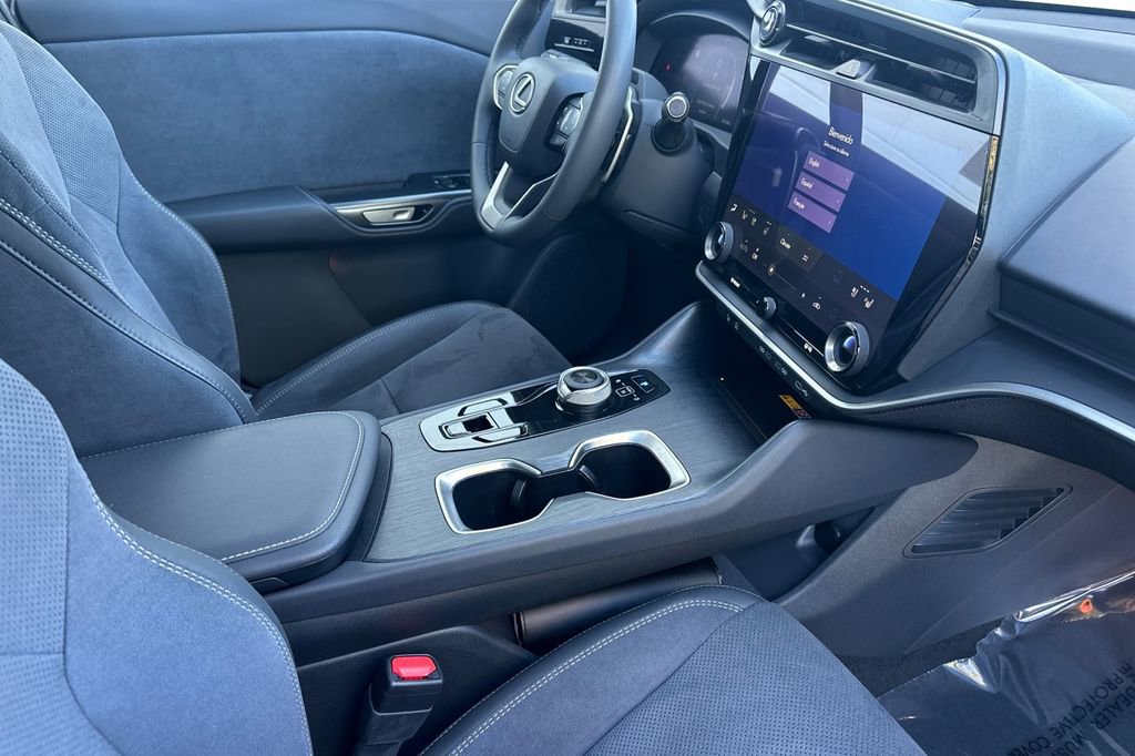 Certified 2023 Lexus RZ 450e Premium w/ Accessory Package (Z1) image 16