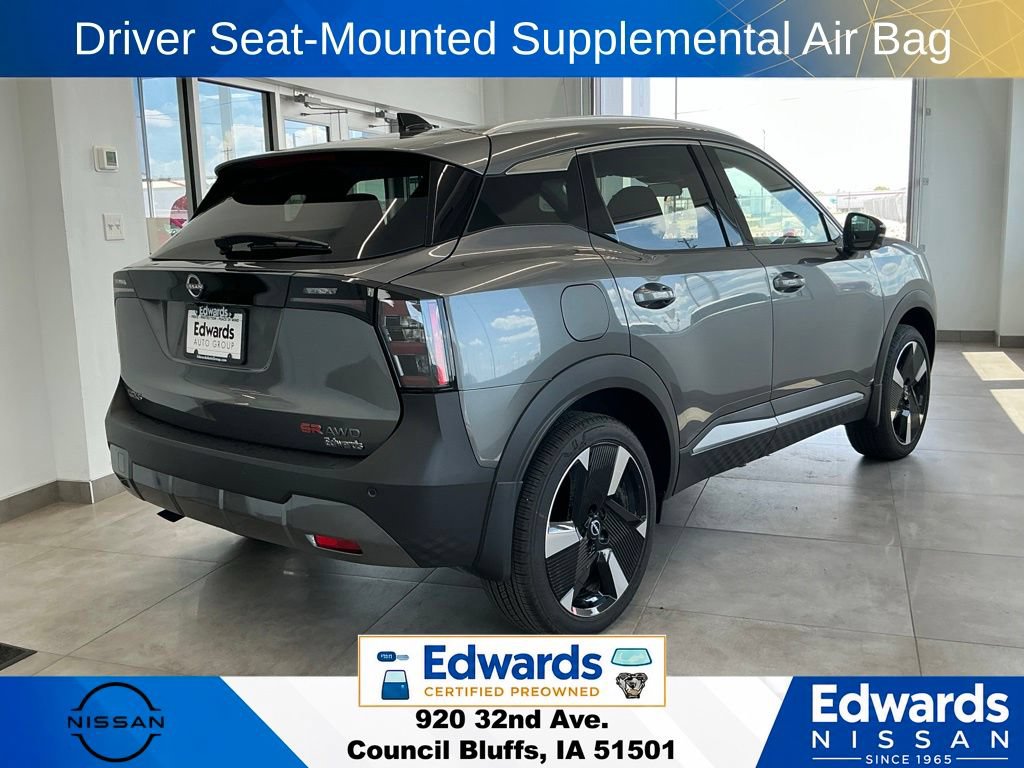 Used 2026 Nissan Kicks SR w/ SR Premium Package AWD/4WD image 9
