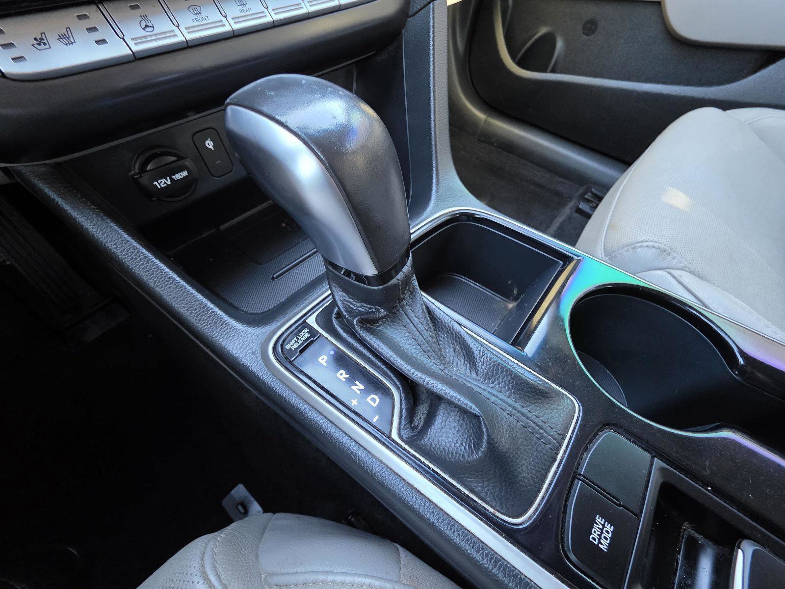 Used 2019 Hyundai Sonata Limited image 15