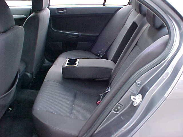 Used 2010 Mitsubishi Lancer ES FWD image 10