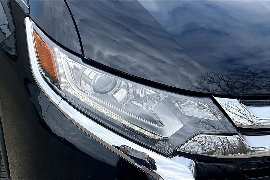 Used 2017 Mitsubishi Outlander SE image 28