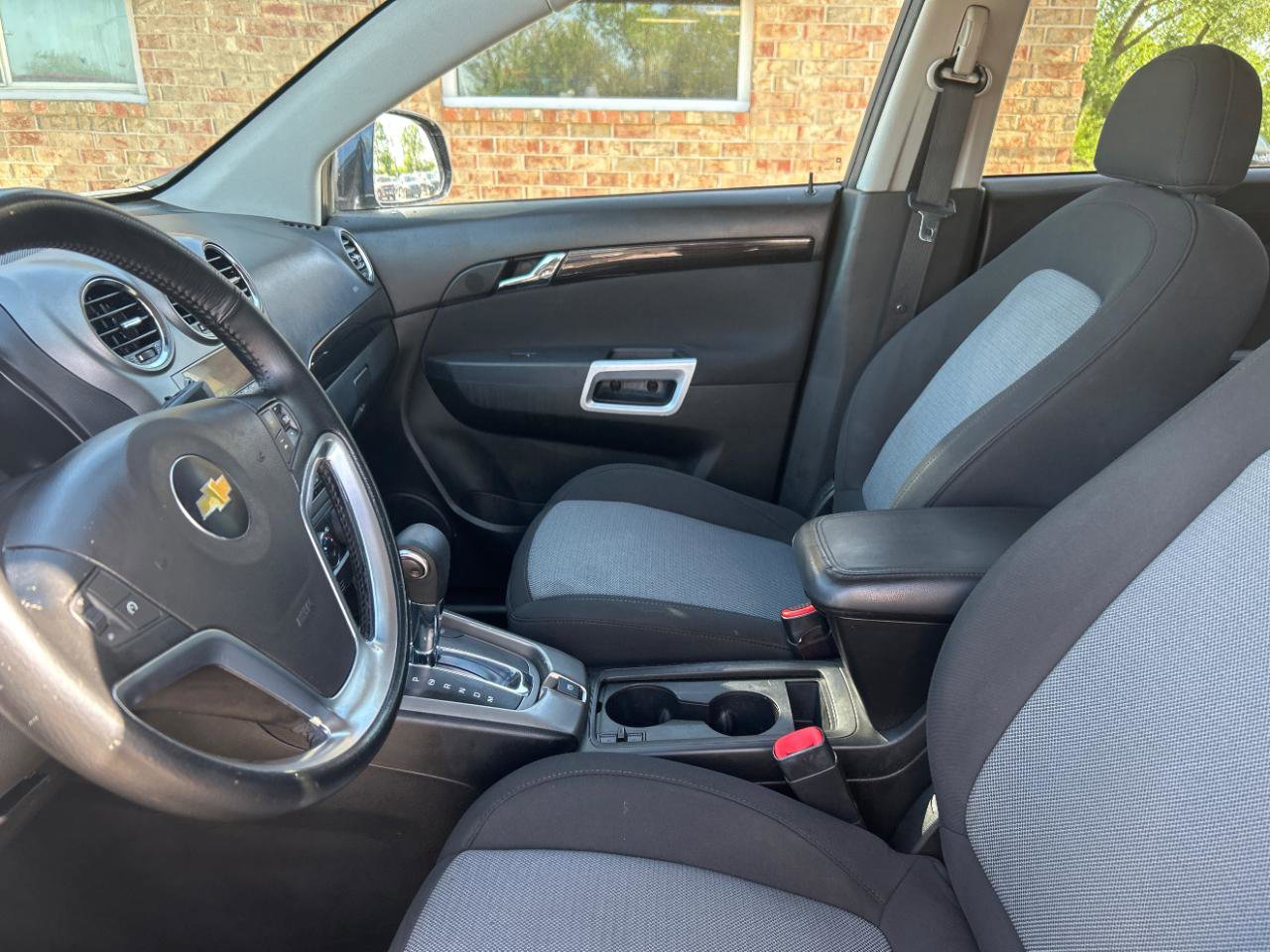 Used 2014 Chevrolet Captiva Sport LS FWD image 17