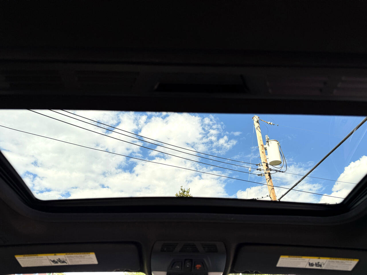 Used 2018 BMW 330e image 18