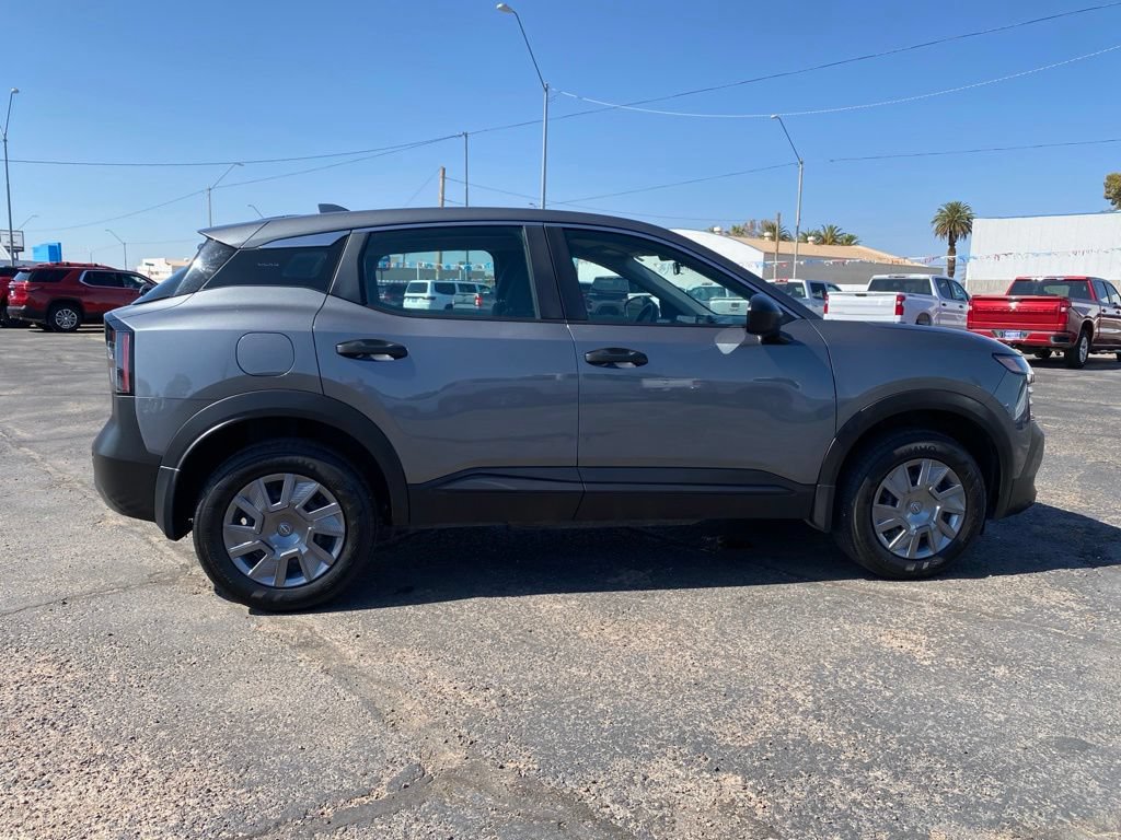 Used 2025 Nissan Kicks S FWD image 5