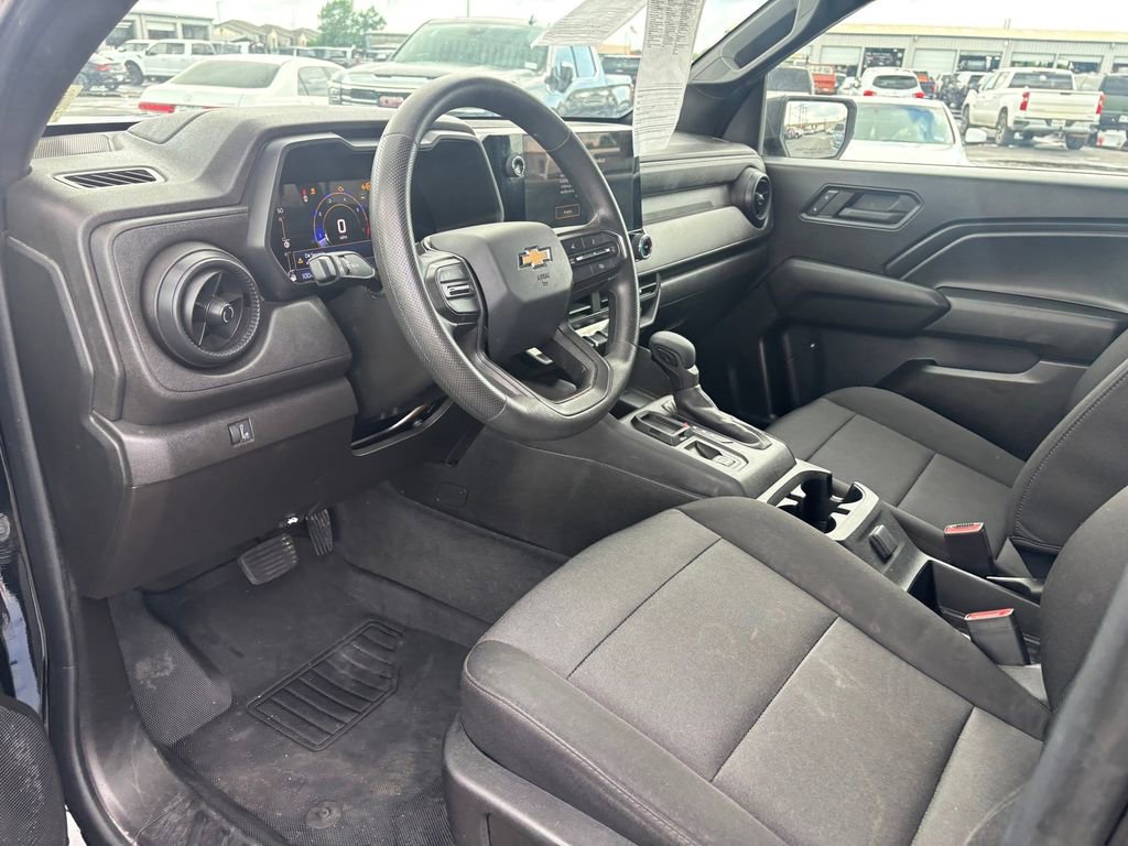 Used 2023 Chevrolet Colorado W/T w/ WT Convenience Package II RWD image 6