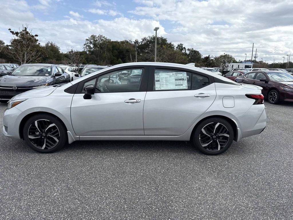 New 2025 Nissan Versa SR w/ Trunk Package FWD image 7
