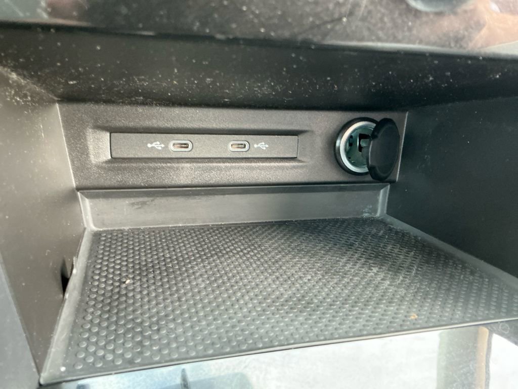 Used 2023 Volkswagen Taos S image 16