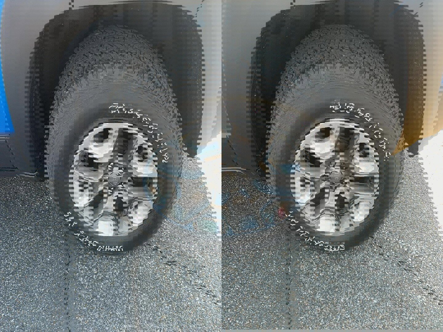 Used 2019 Jeep Cherokee Trailhawk image 9