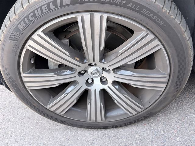 Used 2020 Volvo XC90 T6 Inscription w/ Protection Package Premier AWD/4WD image 10