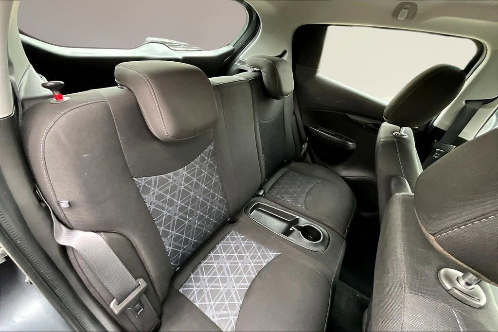 Used 2021 Chevrolet Spark LT image 22