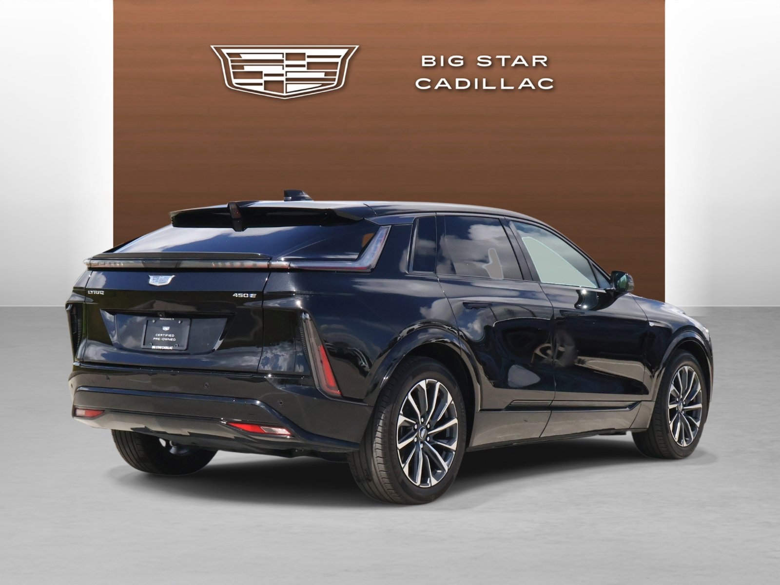 Certified 2024 Cadillac Lyriq Sport image 5