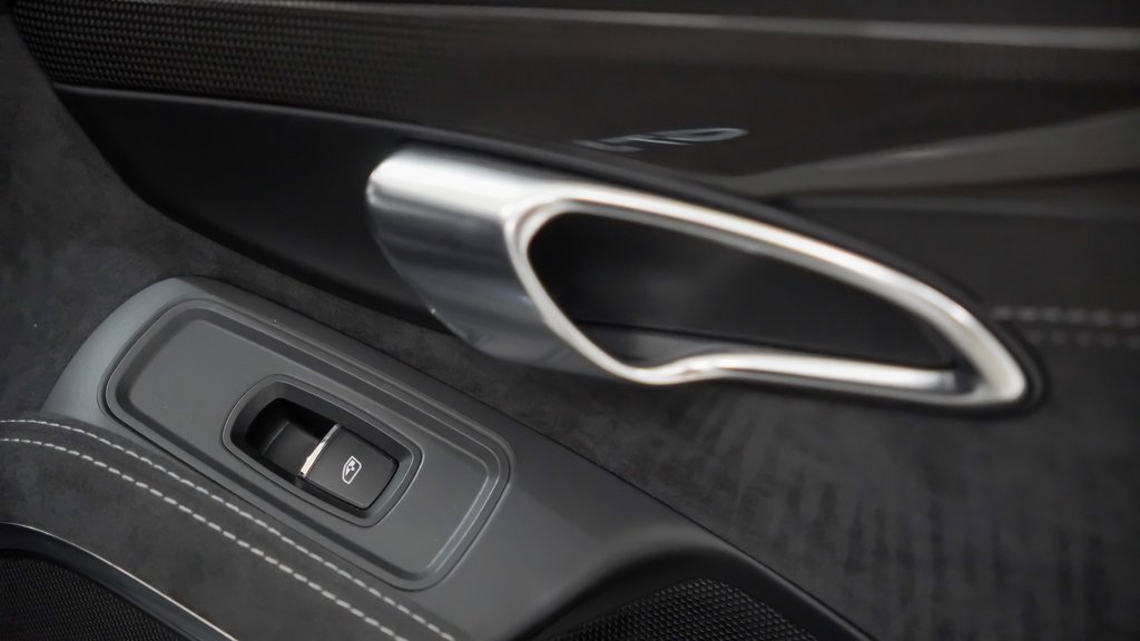 Used 2018 Porsche 911 GT3 image 16