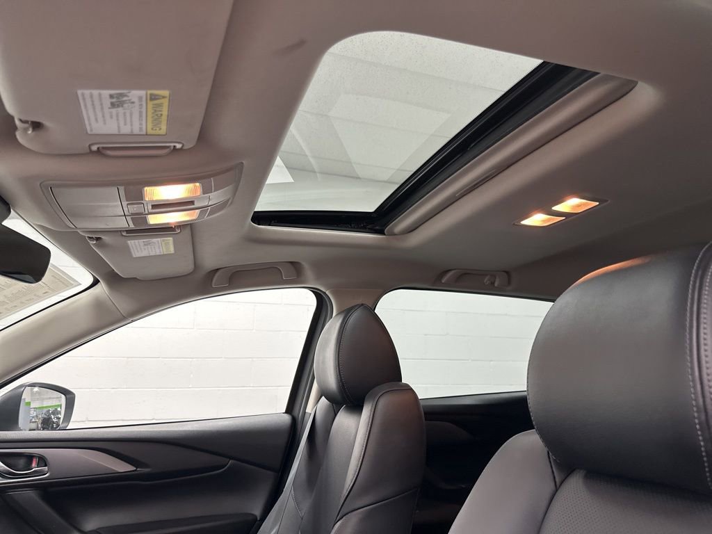Certified 2023 MAZDA CX-9 Touring Plus AWD/4WD image 17