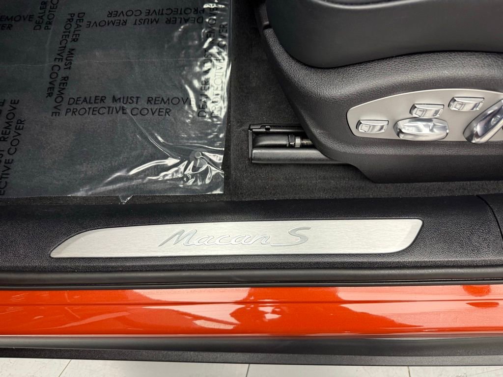 Used 2024 Porsche Macan S image 22