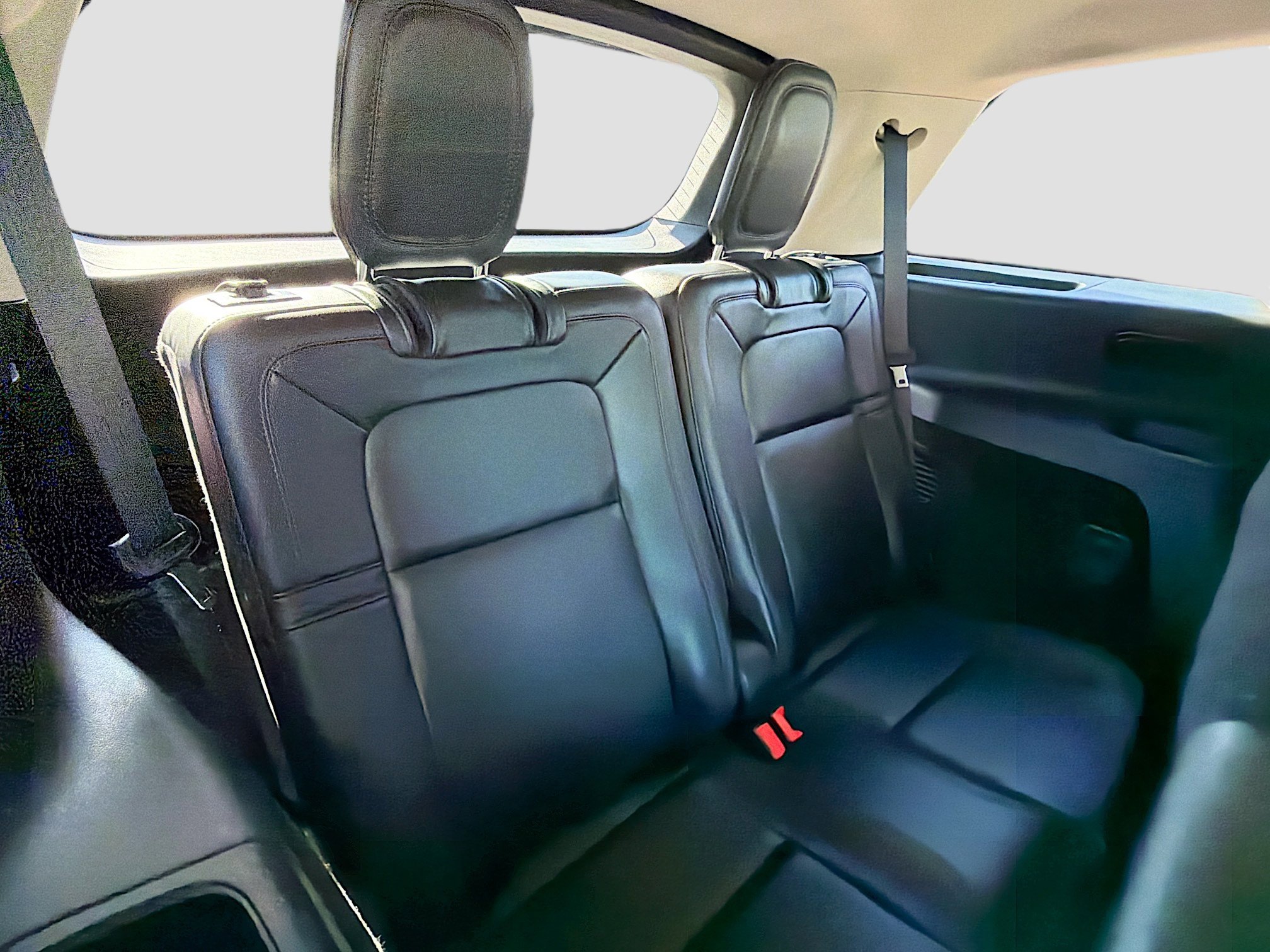 Used 2023 Lincoln Aviator Reserve AWD/4WD image 21