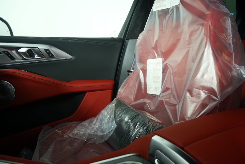 New 2026 BMW XM Label Red image 26