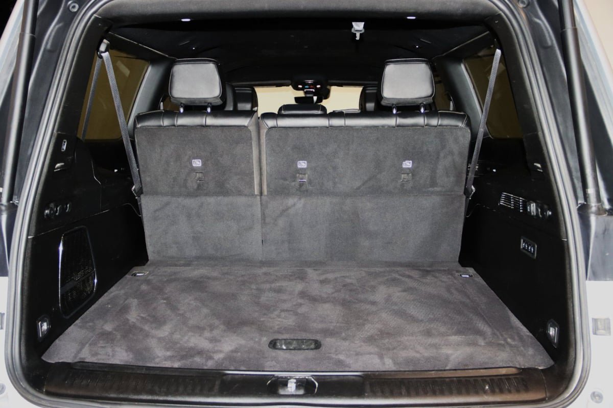 Used 2024 Jeep Wagoneer L Series II w/ Flexible Seating Group AWD/4WD image 67