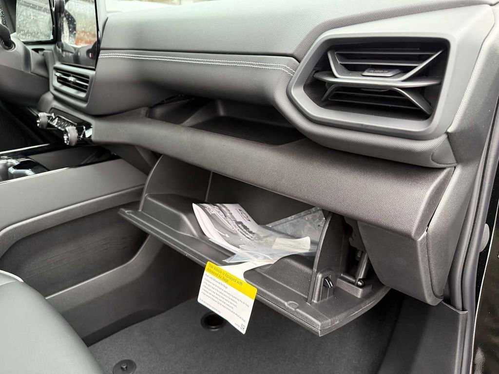 New 2026 Chevrolet Silverado EV LT image 39