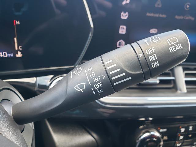 Used 2024 Chevrolet Trax RS w/ Driver Confidence Package image 26