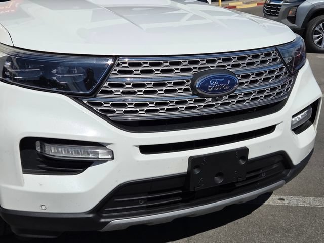 Used 2022 Ford Explorer Limited w/ Equipment Group 301A AWD/4WD image 8