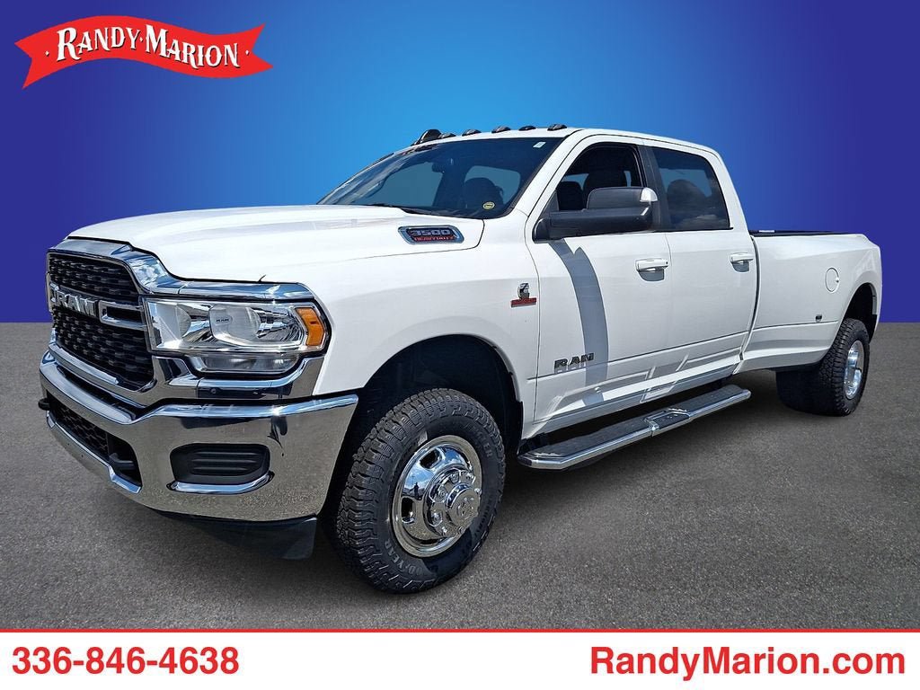 Used 2022 RAM 3500 Big Horn AWD/4WD image 1