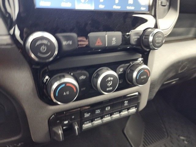 New 2024 RAM 3500 Tradesman w/ Towing Technology Group image 28