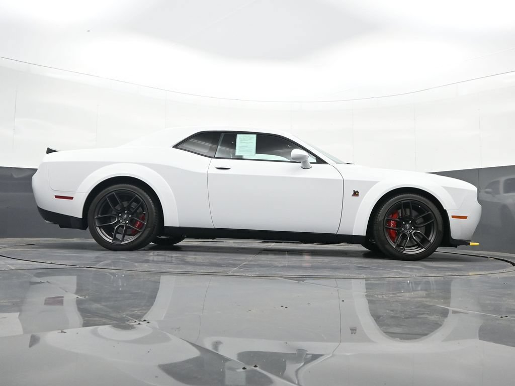 Used 2022 Dodge Challenger R/T Scat Pack RWD image 38