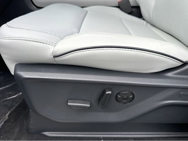 New 2026 Ford Expedition Platinum w/ Platinum Ultimate Package image 37
