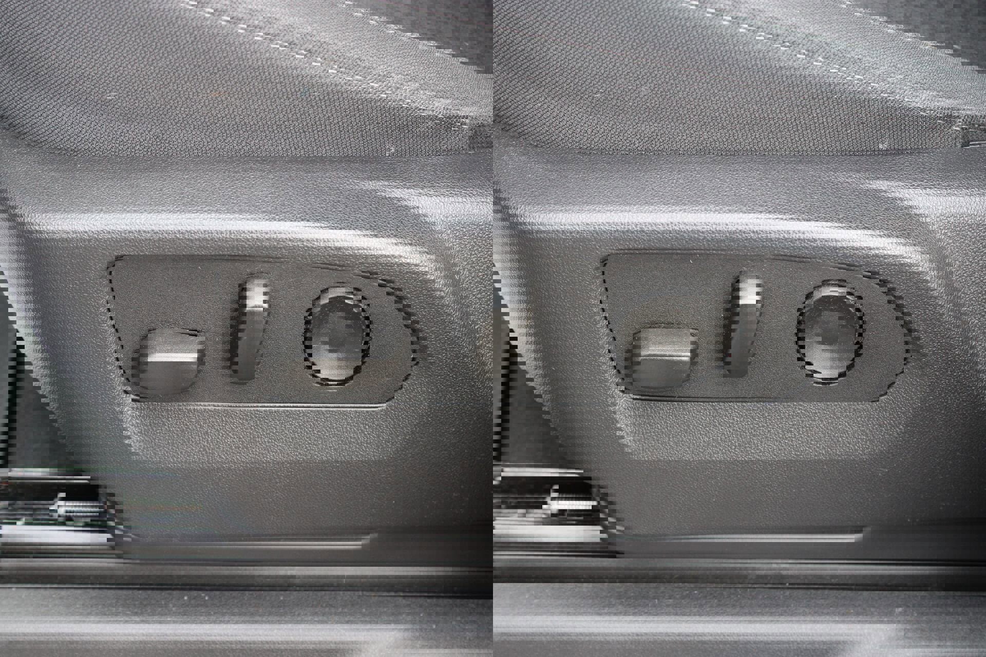 Used 2025 Chevrolet Silverado 1500 Custom Trail Boss w/ Dark Appearance Package image 18