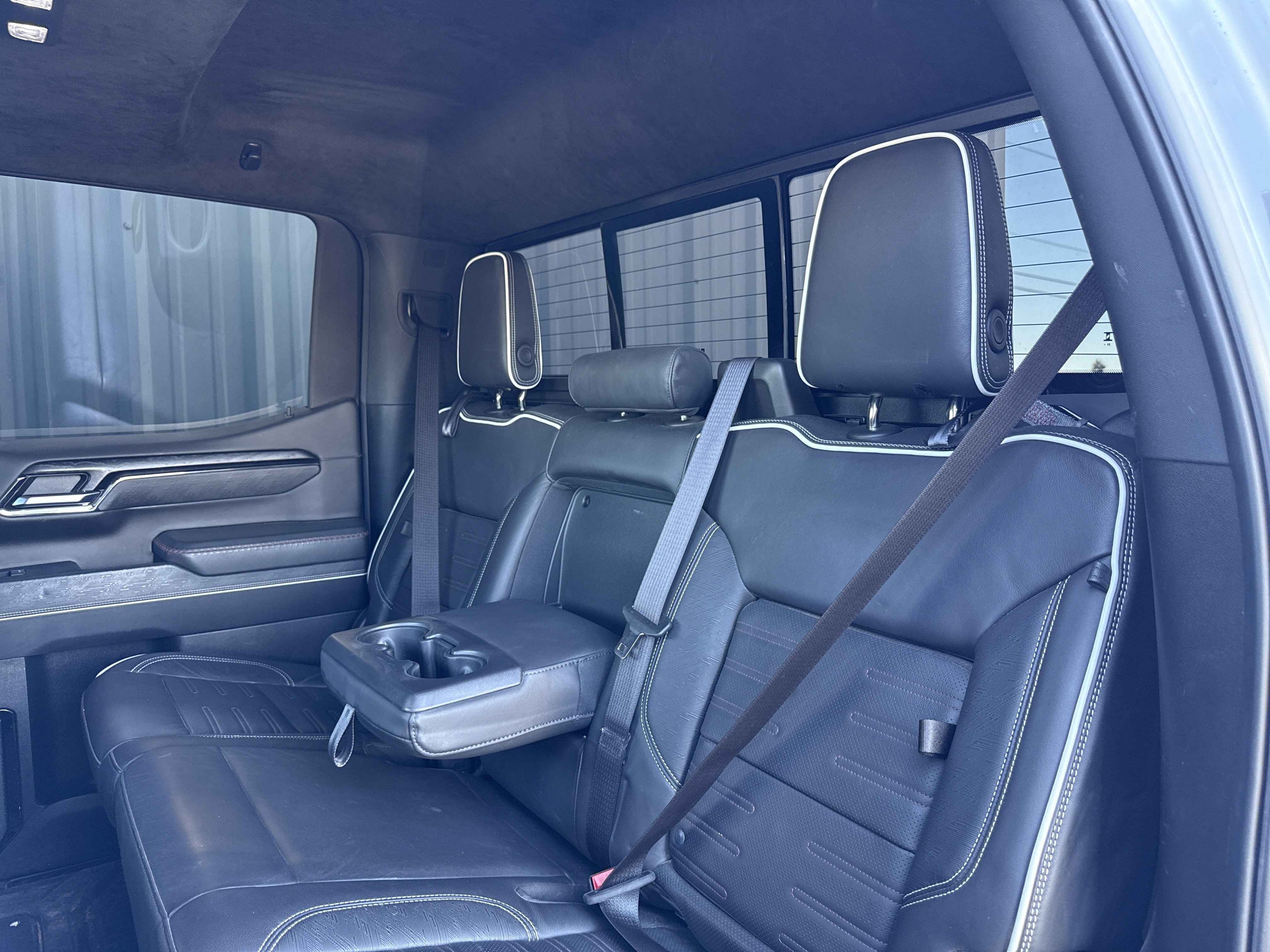 Used 2024 GMC Sierra 1500 AT4X image 27