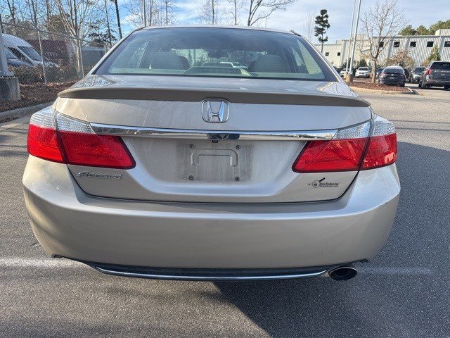 Used 2015 Honda Accord LX image 13