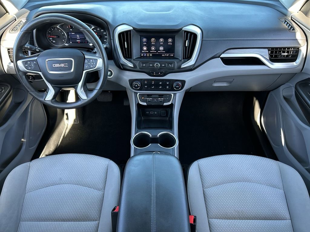 Used 2023 GMC Terrain SLE image 20