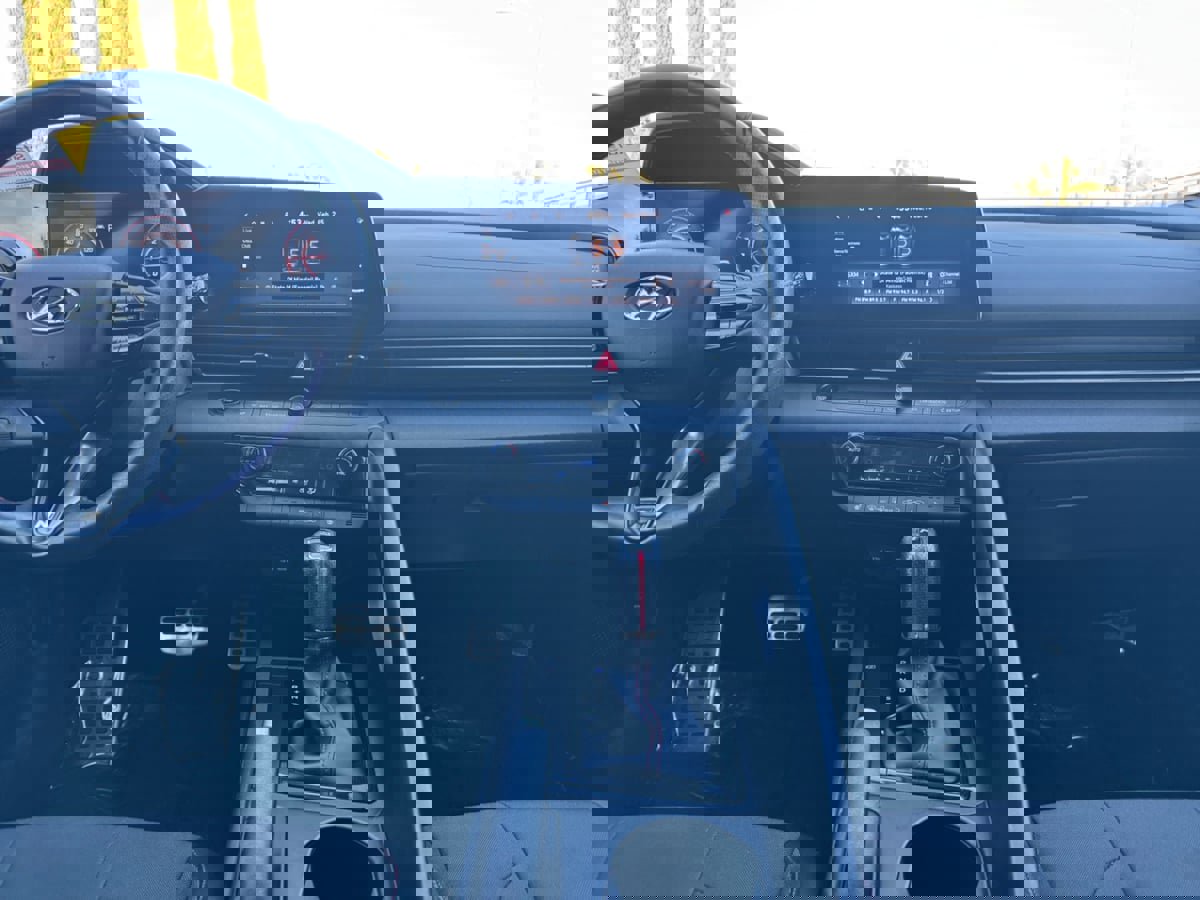 Used 2023 Hyundai Elantra N Line image 15