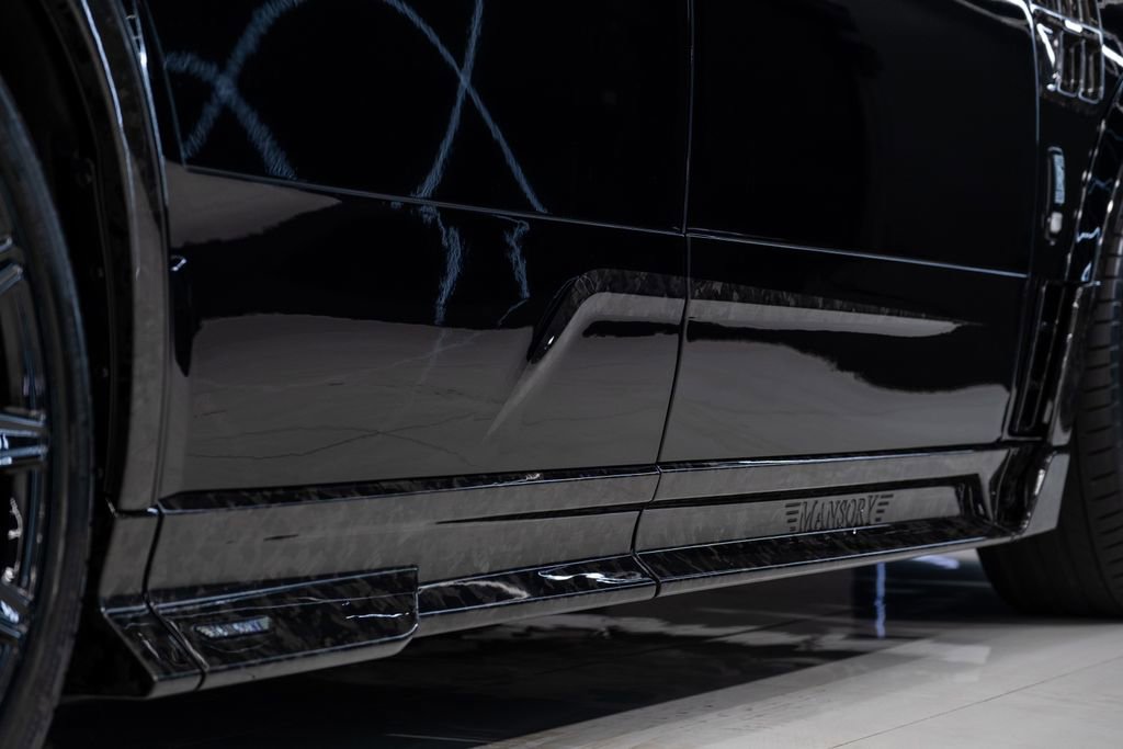 Used 2026 Rolls-Royce Cullinan image 25