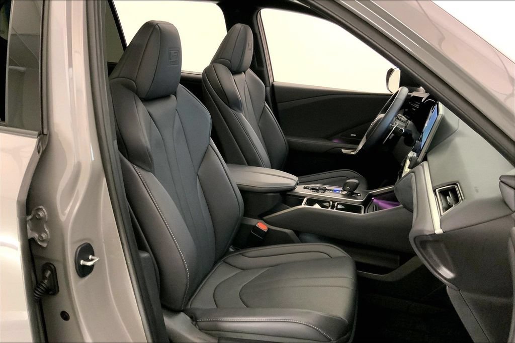 Used 2025 Lexus TX 350 AWD w/ Technology Package image 6