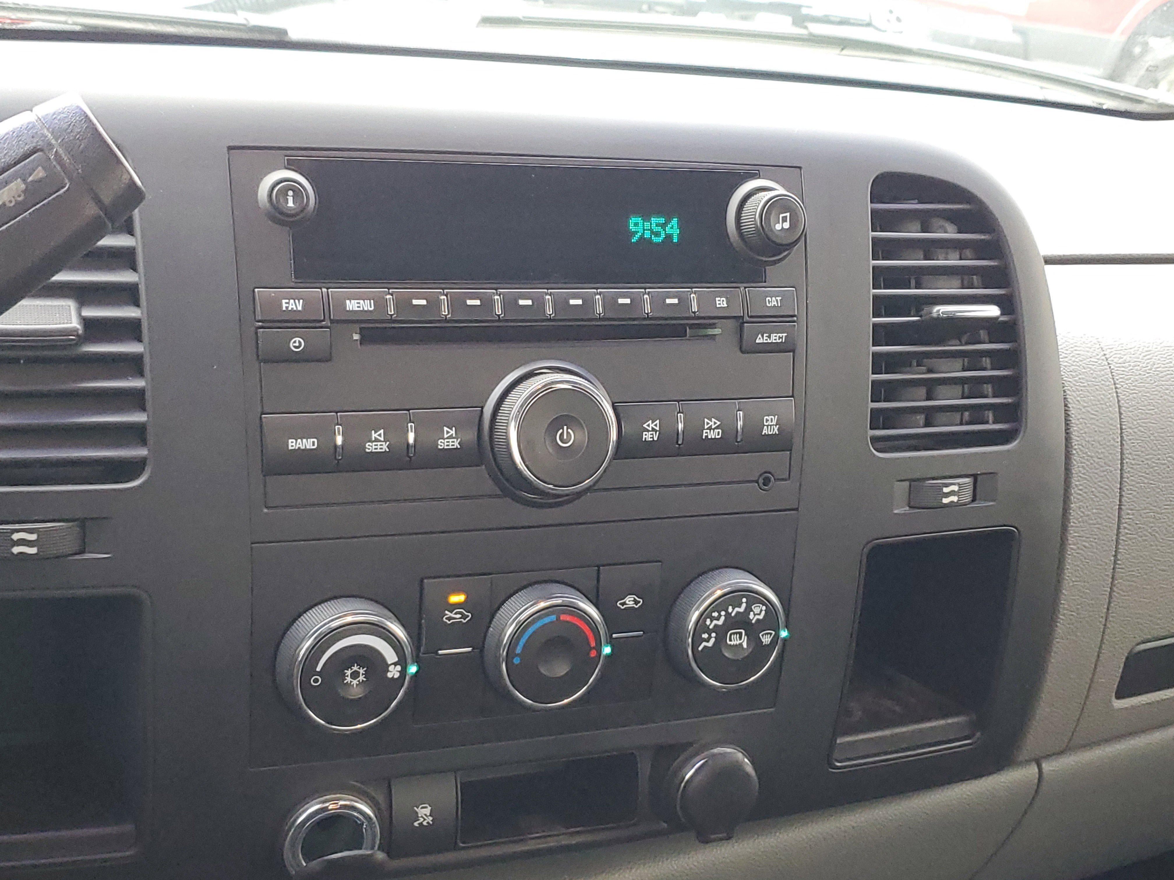 Used 2011 Chevrolet Silverado 1500 LS image 23