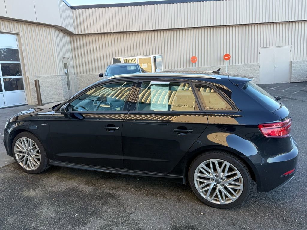 Used 2018 Audi A3 e-tron Premium w/ Sport Package image 3