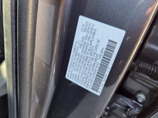 Used 2025 Honda Pilot Black Edition image 19