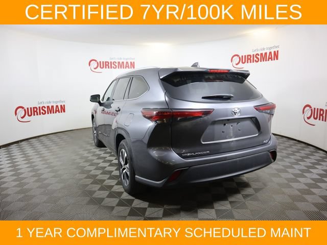 Used 2024 Toyota Highlander XLE FWD image 13