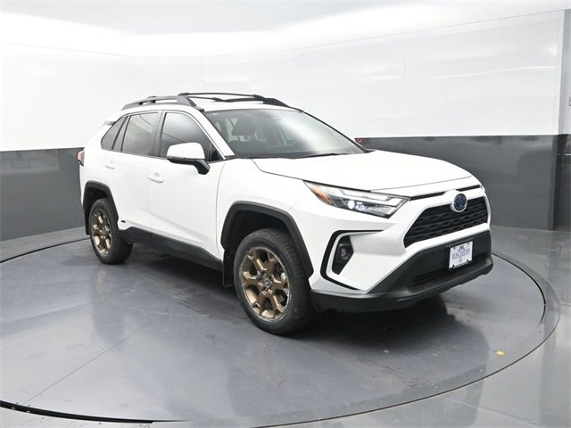 Used 2023 Toyota RAV4 AWD Hybrid image 2