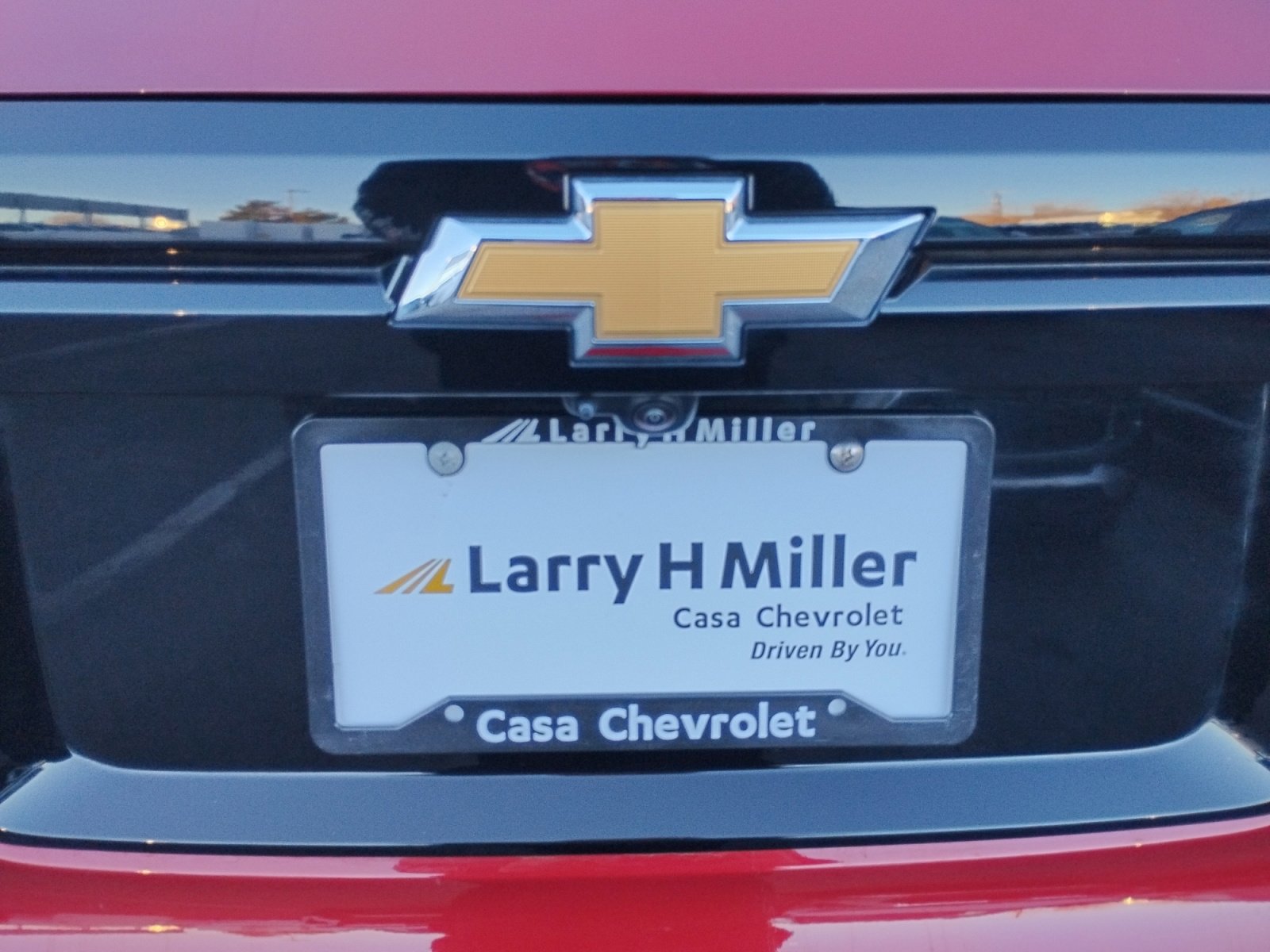 Used 2024 Chevrolet Traverse LT w/ Trailering Package image 18