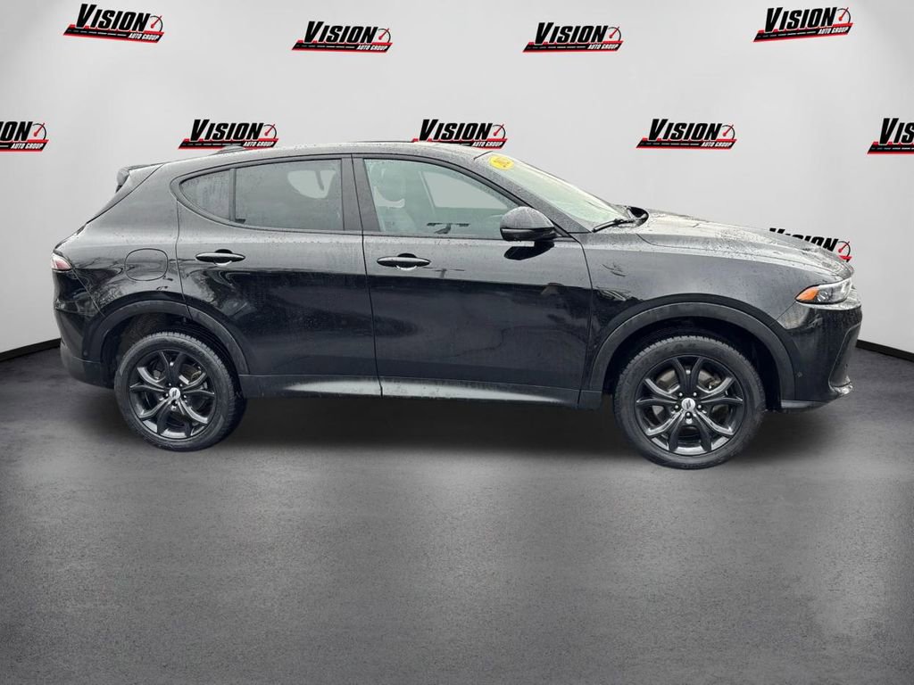 Used 2023 Dodge Hornet GT Plus w/ Tech Pack Plus w/o Parking image 4