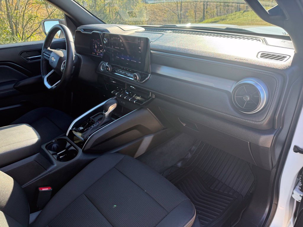 Used 2024 Chevrolet Colorado LT w/ LT Convenience Package RWD image 21