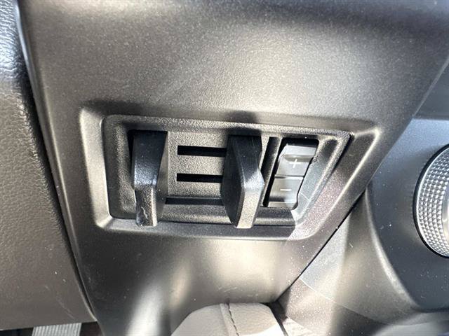 Used 2021 Ford Expedition Limited AWD/4WD image 18