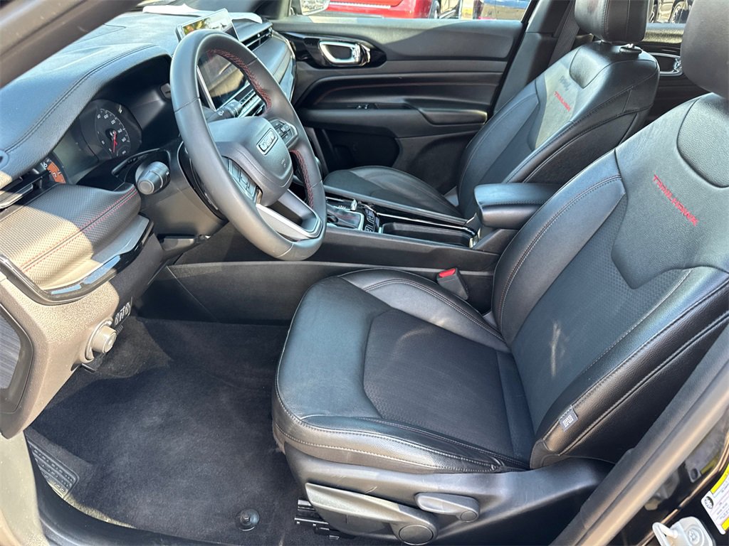 Used 2024 Jeep Compass Trailhawk image 27
