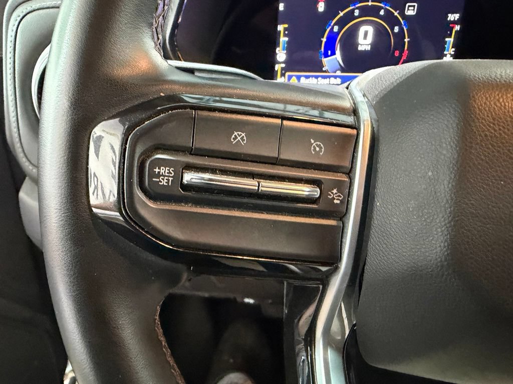 Used 2023 Chevrolet Colorado LT w/ LT Convenience Package II AWD/4WD image 14