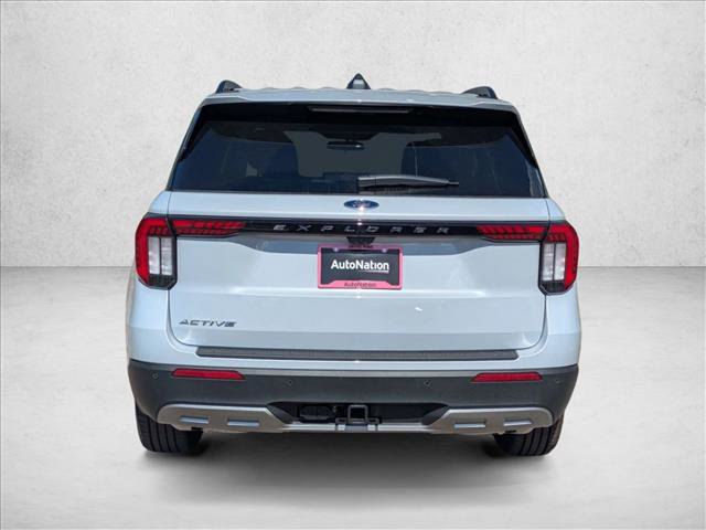 New 2026 Ford Explorer Active w/ Active Comfort Package image 8