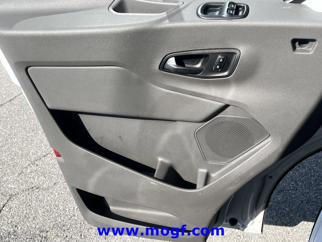 Used 2024 Ford Transit 350 XLT image 15